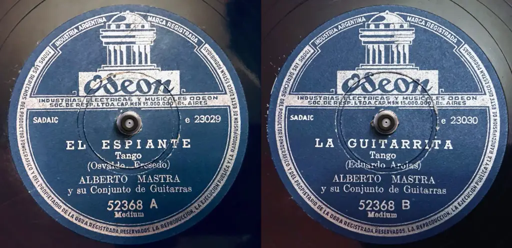Disque Odeon 52368 - Face A, El espiante - Face B, La guitarrita par Alberto Mastra et son conjunto de guitarras.
